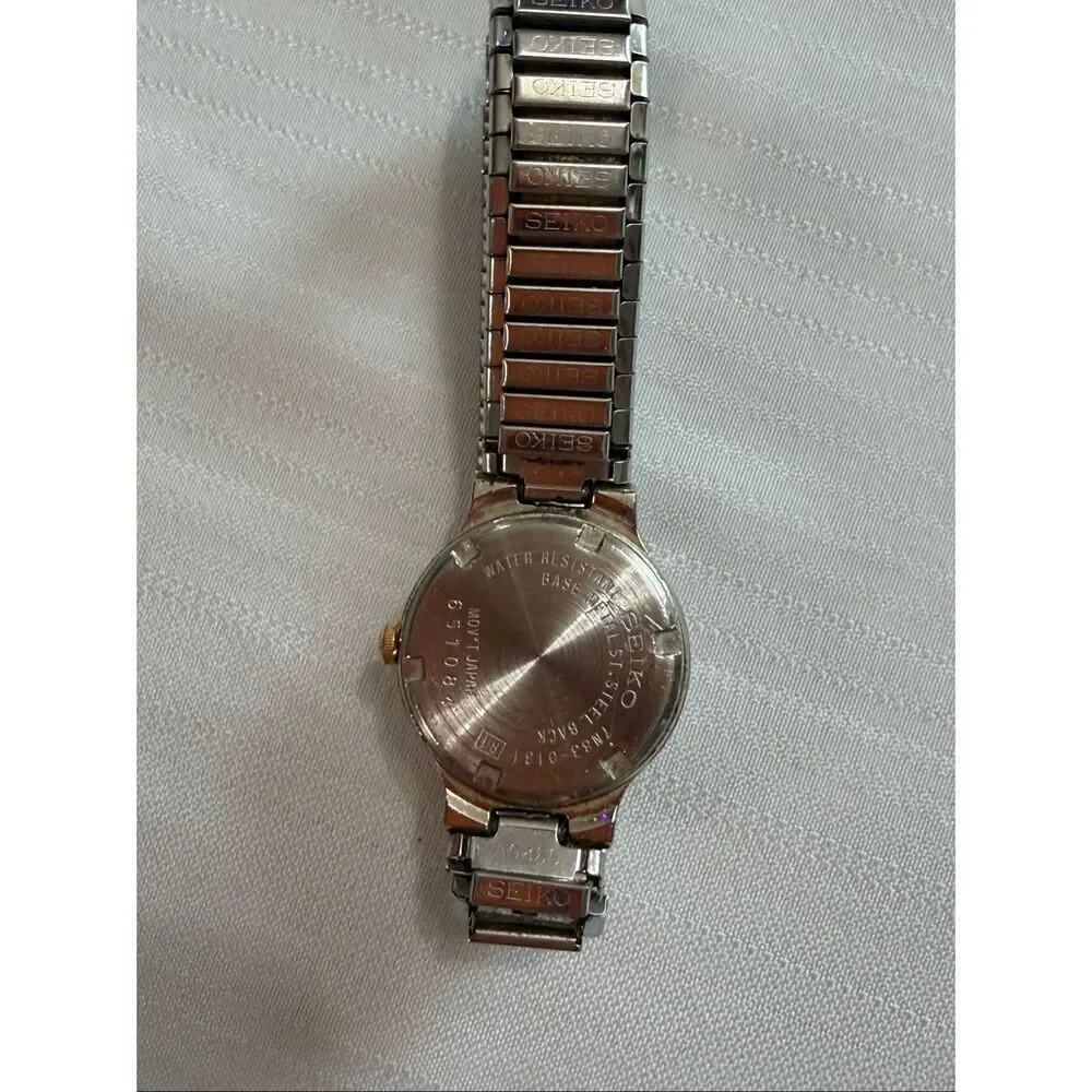 Vintage Seiko Classic Calendar Stetch Watch Needs Battery